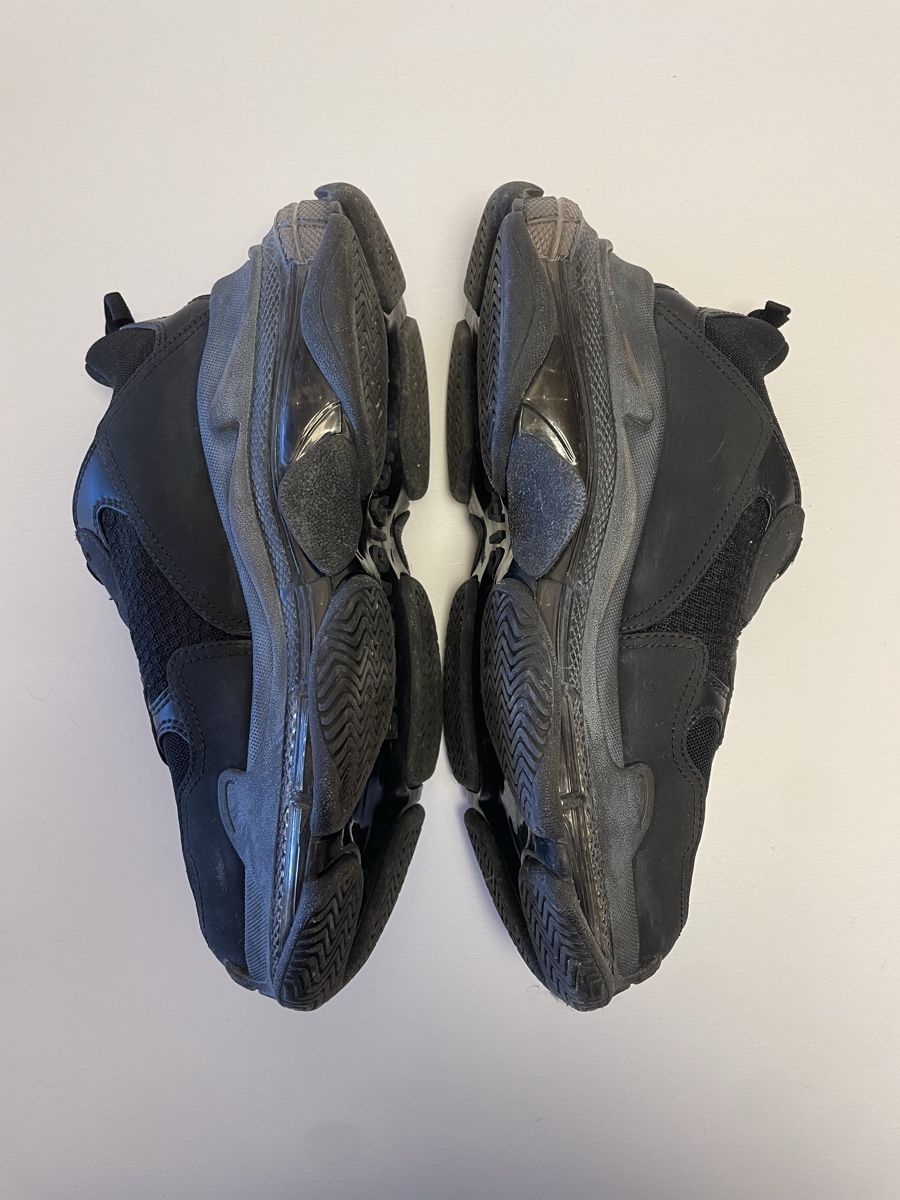 Balenciaga Scarpe da uomo: Balenciaga Triple S Black – Usato da Wünnewil venduto da FlavioMGK 3