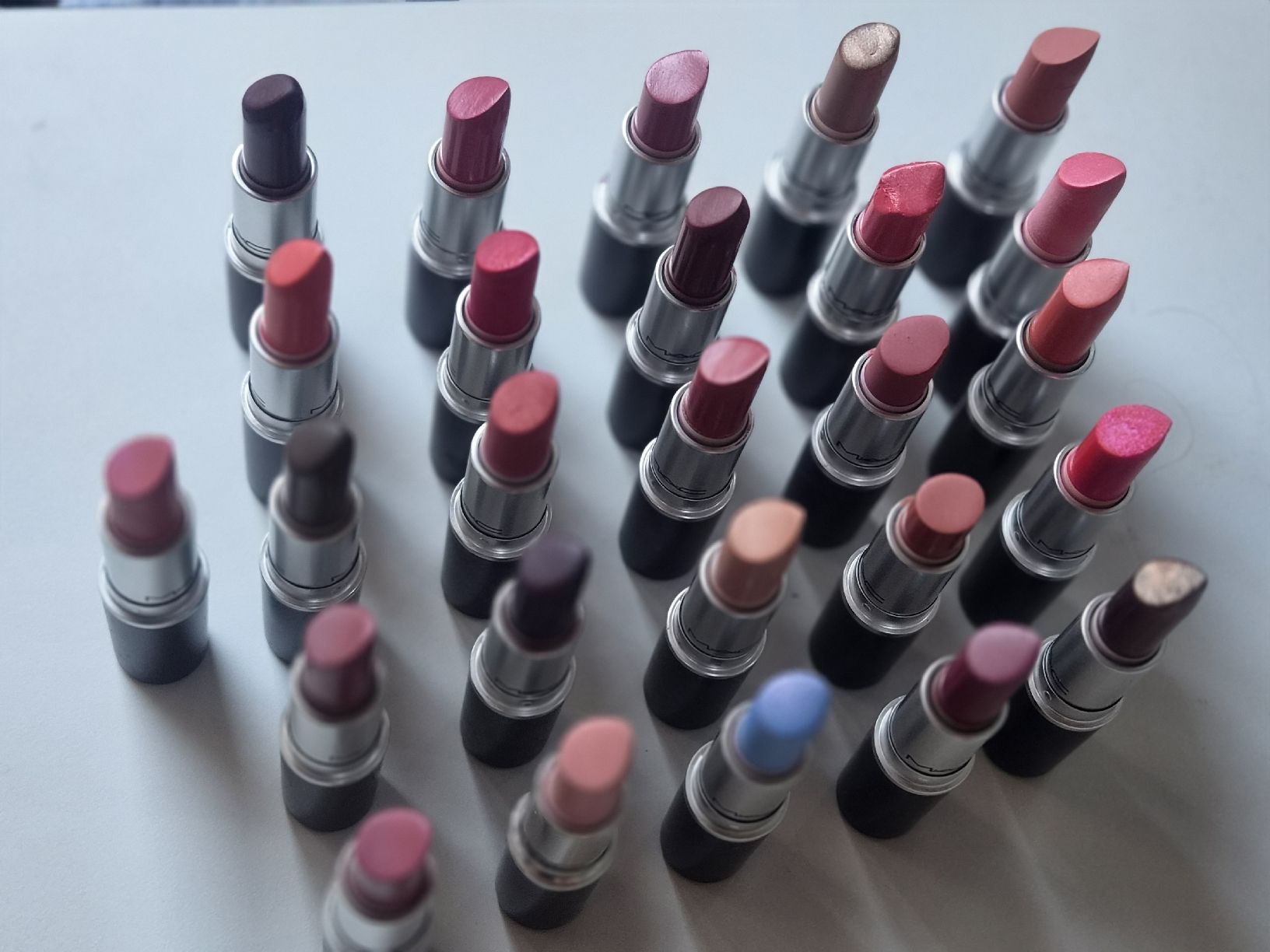Mac Cosmetics Make-up: MAC Lippenstifte  – Usato da Lengnau BE venduto da grobar_pfc 2