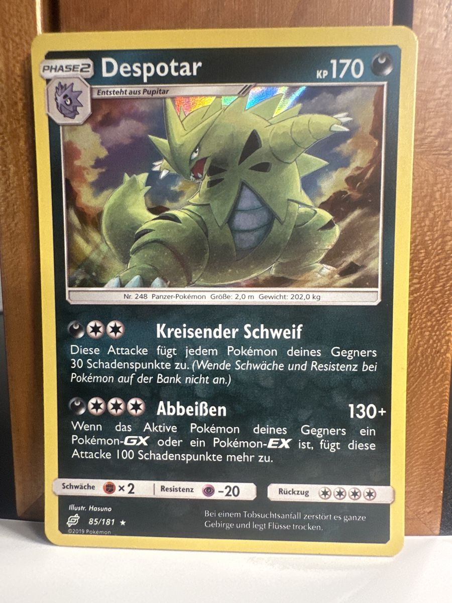 Pokémon Carte collezionabili: POKÉMON / Despotar-Team Up / Holo – Usato da Herzogenbuchsee venduto da TCG-High-Quality 1
