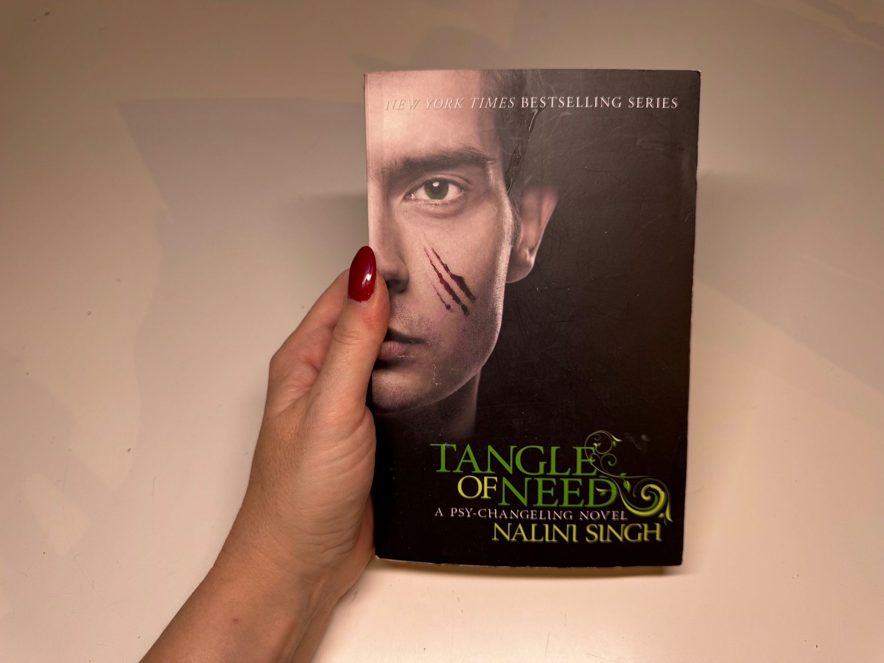 Bücher: NOVEL: Nalini Singh, Tangle of Need – Gebraucht aus Grosswangen von English_books