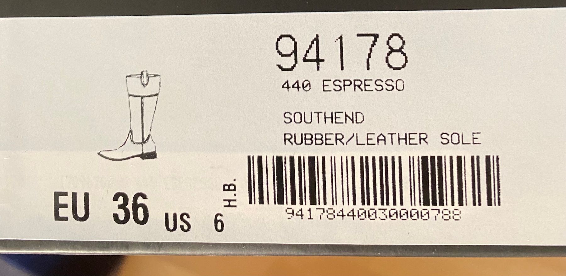 Hugo Boss Scarpe da donna: Hugo Boss stivali nr.36 – Usato da Novazzano venduto da ige_cwq5 3