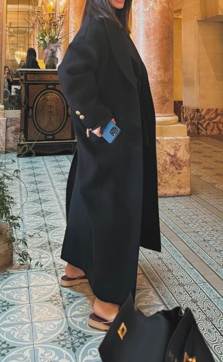 Balmain Cappotti: Balmain 	 BALMAIN Wool oversized long – Nuovo (secondo la descrizione) da Genève venduto da val_rp9x 5