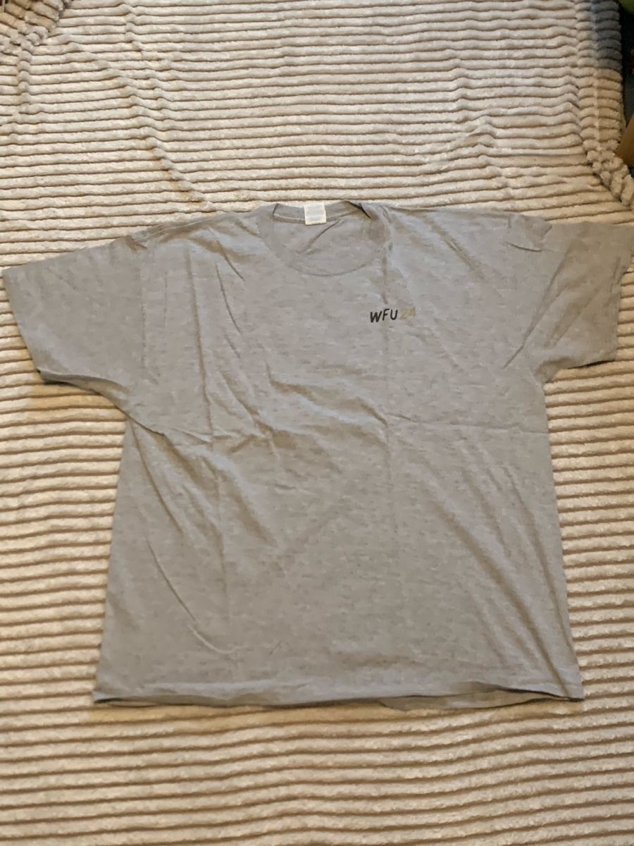 T-shirt: College T-Shirts Wakeforest - XL – Usato da Uerikon venduto da MarkBaumann 1