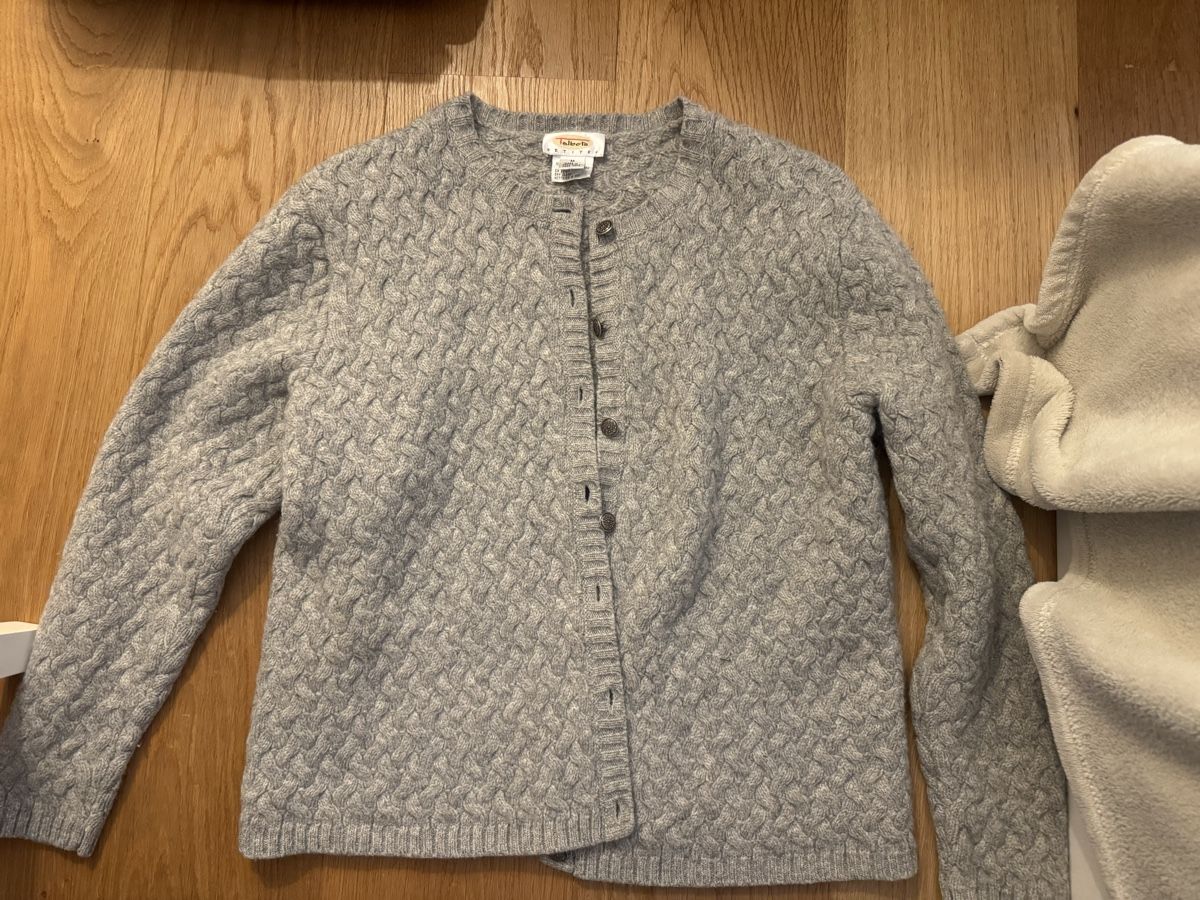 Pullover & Sweatshirts: Cardigan grau Wolle, Talbots – Gebraucht aus Solothurn von jgu_xfz2 4