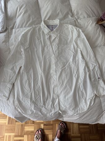 Chemise blanche Tommy Hilfiger taille XS, 100% coton, été 🌸