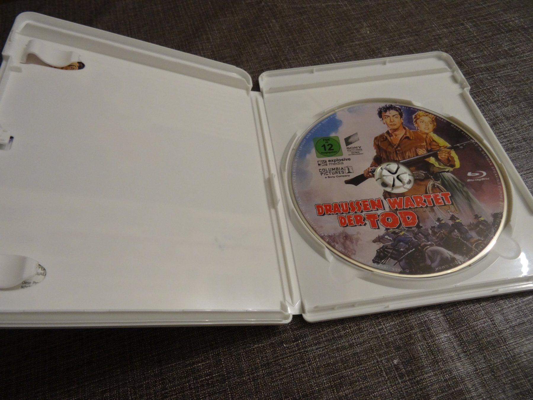 Tutti i DVDs: Blu-ray Draussen wartet der Tod The Last Frontier – Usato da Olten venduto da Disc-Verkauf 1
