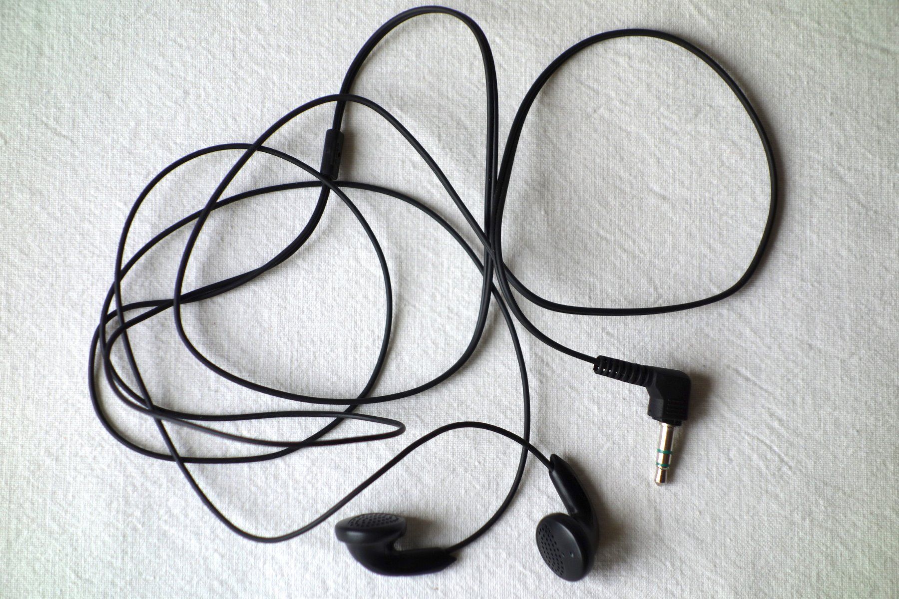 Sony Cuffie: Kopfhörer In-Ear Sony Walkman – Usato da Thun venduto da Bluecat238