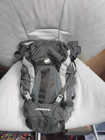 MAMMUT Rucksack 22l