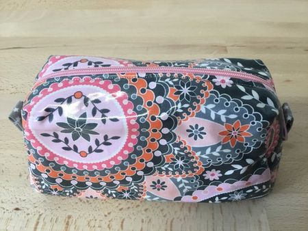 Tasche / Necessaire / Kosmetiktasche / Etui, neue Handarbeit