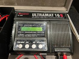 Graupner Ultramat 16S Ladegerät + Koffer, LiPo-Akkus