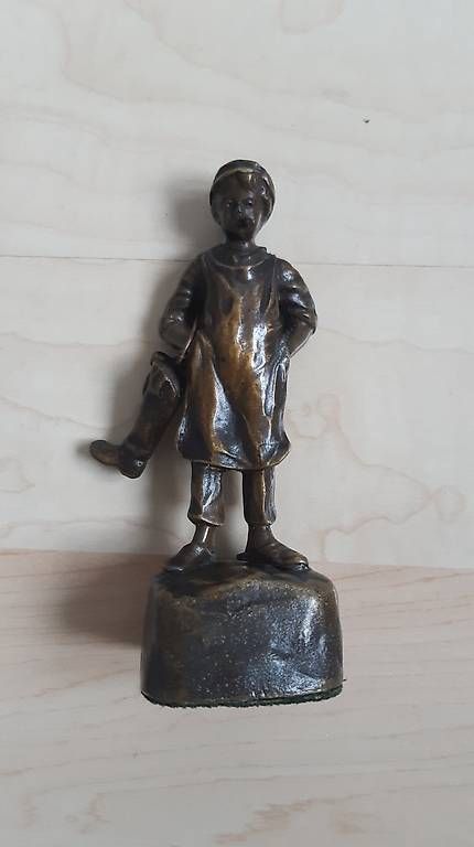 Figuren: Alte Bronzefigur Wiener Art - Schusterjunge – Gebraucht aus Schaan von per685 2