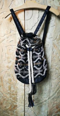 Trendiger Rucksack im Ethno-Look, Vintage Tribal