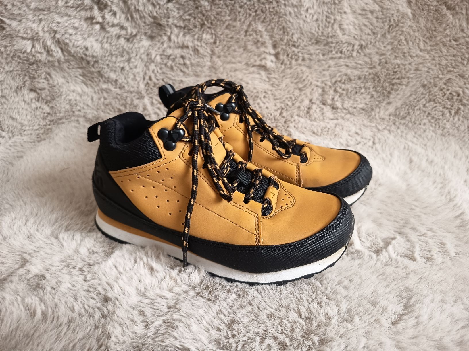 Scarpe per ragazzi: 4F Winterschuhe, Gr. 34 – Usato da Frauenfeld venduto da sveno666