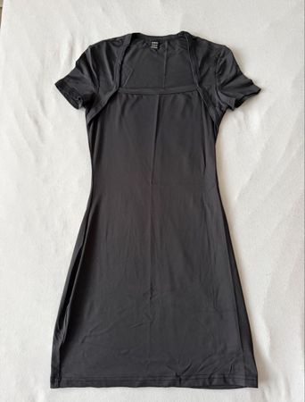 Schwarzes mini Kleid