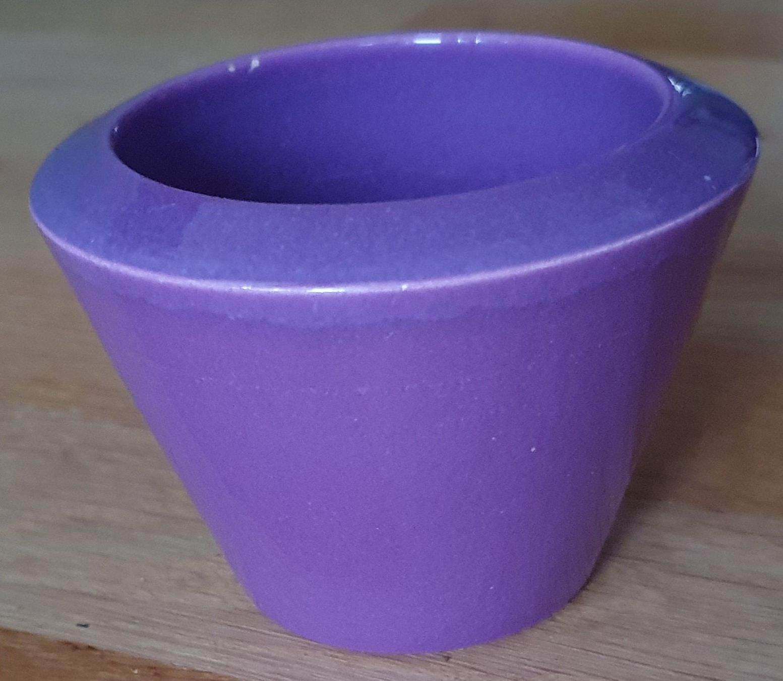 Vasi per fiori: Petit cache-pot violet – Usato da Court venduto da Jovi2