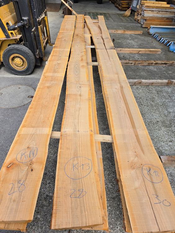 Articoli in legno: Kirschbaumbrett Nr. K13 – Nuovo (secondo la descrizione) da Lützelflüh-Goldb venduto da ch.waelchli-holz.ch