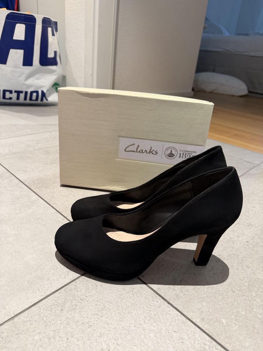 Scarpe da donna: Talon Clarks 39.5 – Nuovo (secondo la descrizione) da Bulle venduto da DressingAns 1
