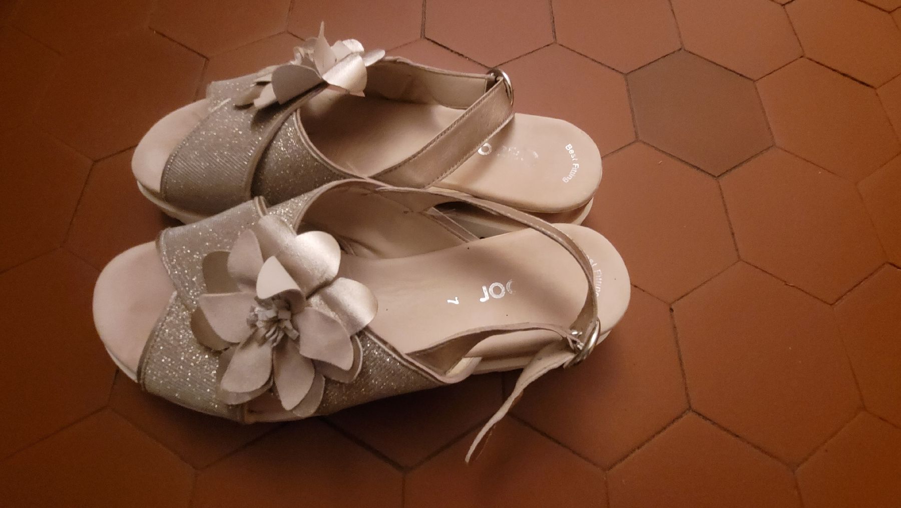 Gabor Scarpe da donna: Gabor Comfort Sandaletten Gr..41 Top – Usato da Winterthur venduto da Wohnhaus 2