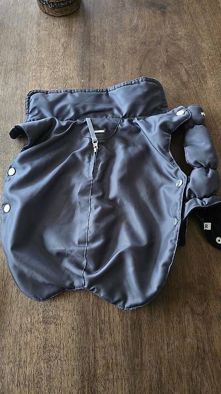 Abbigliamento: Hundemantel 30cm – Usato da Matzingen venduto da Poesie2 2