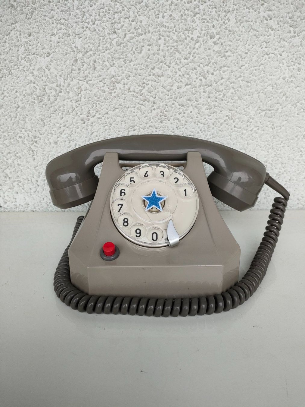 Telefoni: Original Schweizer Telefon grün – Usato da Dietikon venduto da Tucumano1981