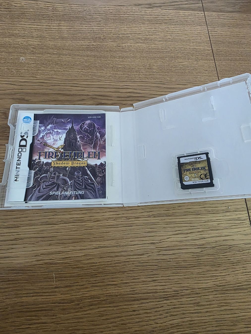 Nintendo Giochi: Nintendo DS Spiel Fire Emblem Shadow Dragon Neuwertig – Usato da Tägerwilen venduto da JMAXD 1