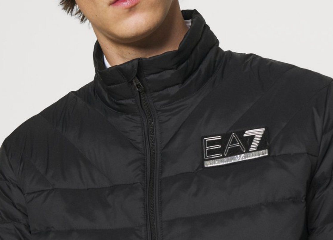 Giacche: EA7 Emporio Armani Daunenjacke S oder XL statt 430.- – Nuovo e nell'imballaggio originale da Turbenthal venduto da sch_s72n 7
