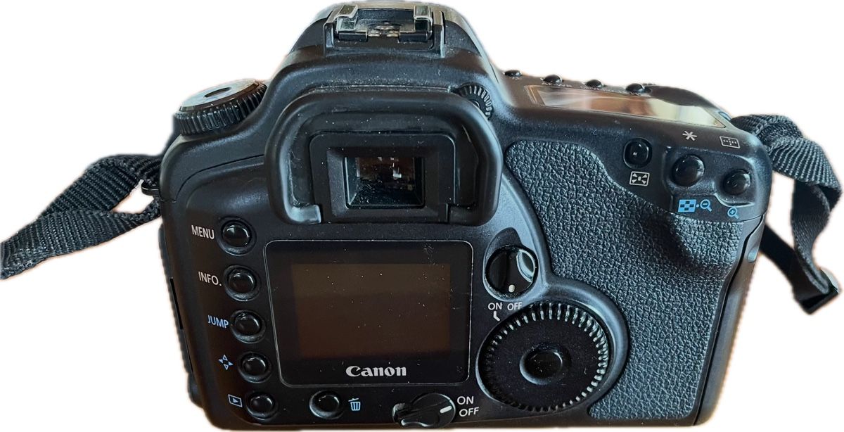Canon Fotocamera: Canon Digitalkamera mit Sigma DC Objektiv 18-125mm – Usato da Engelburg venduto da man_79q8 1