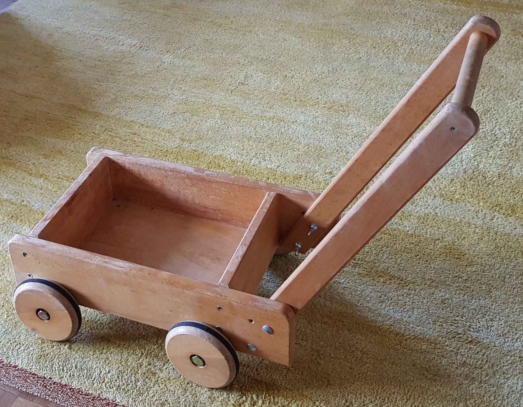 Articoli in legno: Handwagen aus Holz – Usato da Winterthur venduto da Mick77