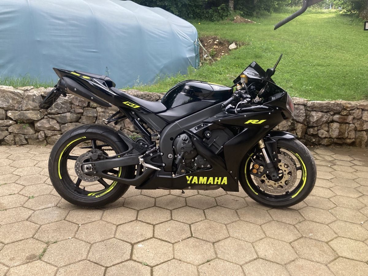 Yamaha Strada: Yamaha R1 – Usato da Ponts-de-Martel venduto da tonsfx50 3