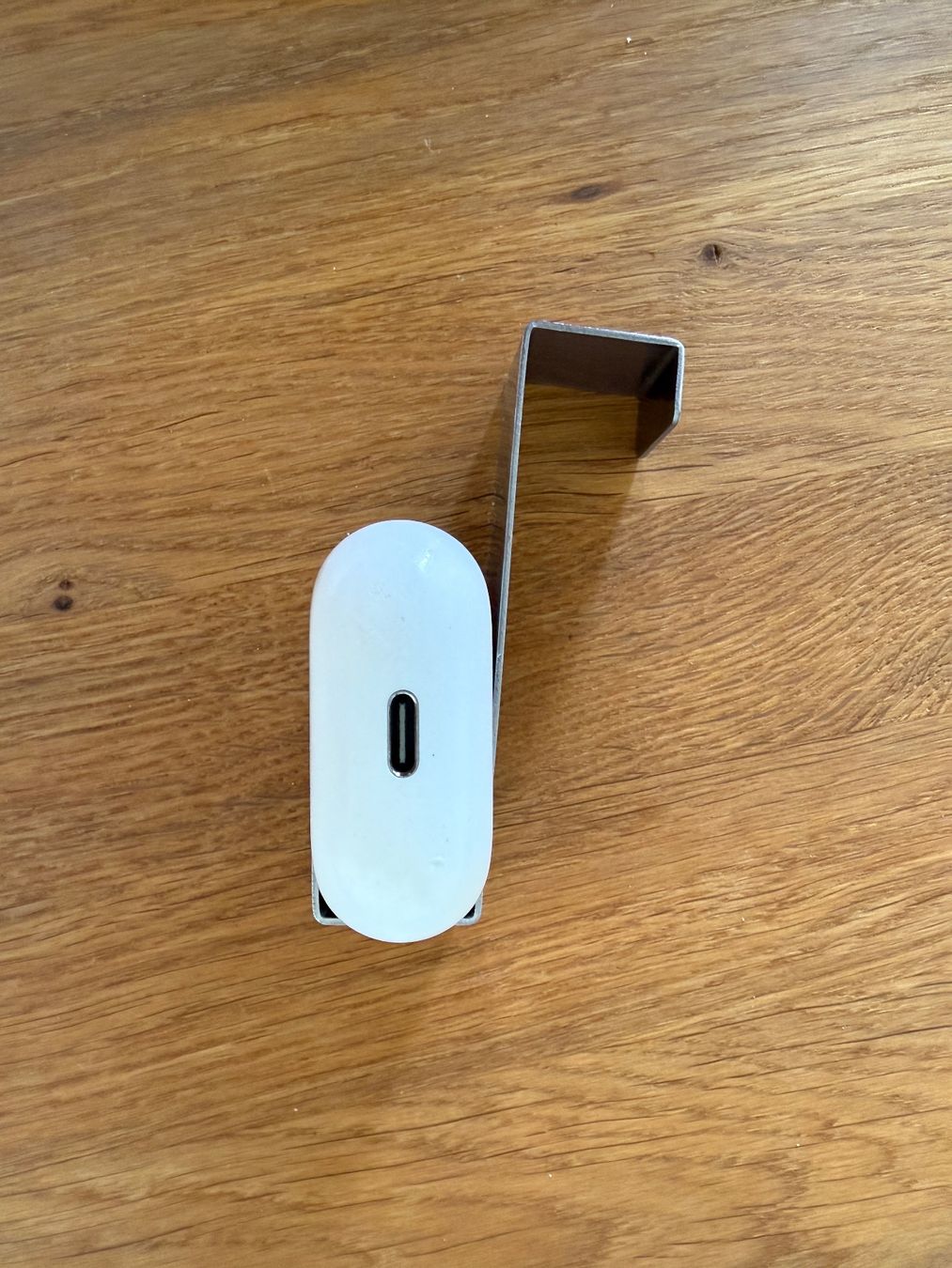 Apple Cuffie: APPLE AirPods 4 Charging Case – Usato da Lausanne venduto da Nine1982 8