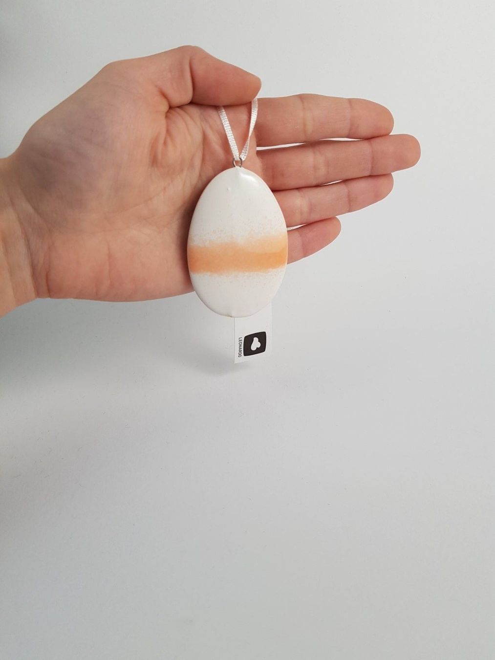 Tutte le decorazioni: Savona Ei flach Weiss Orange Keramik – Usato da Brugg AG venduto da swiss.sales.force