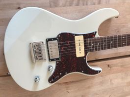 E-Gitarre Pacifica 311H