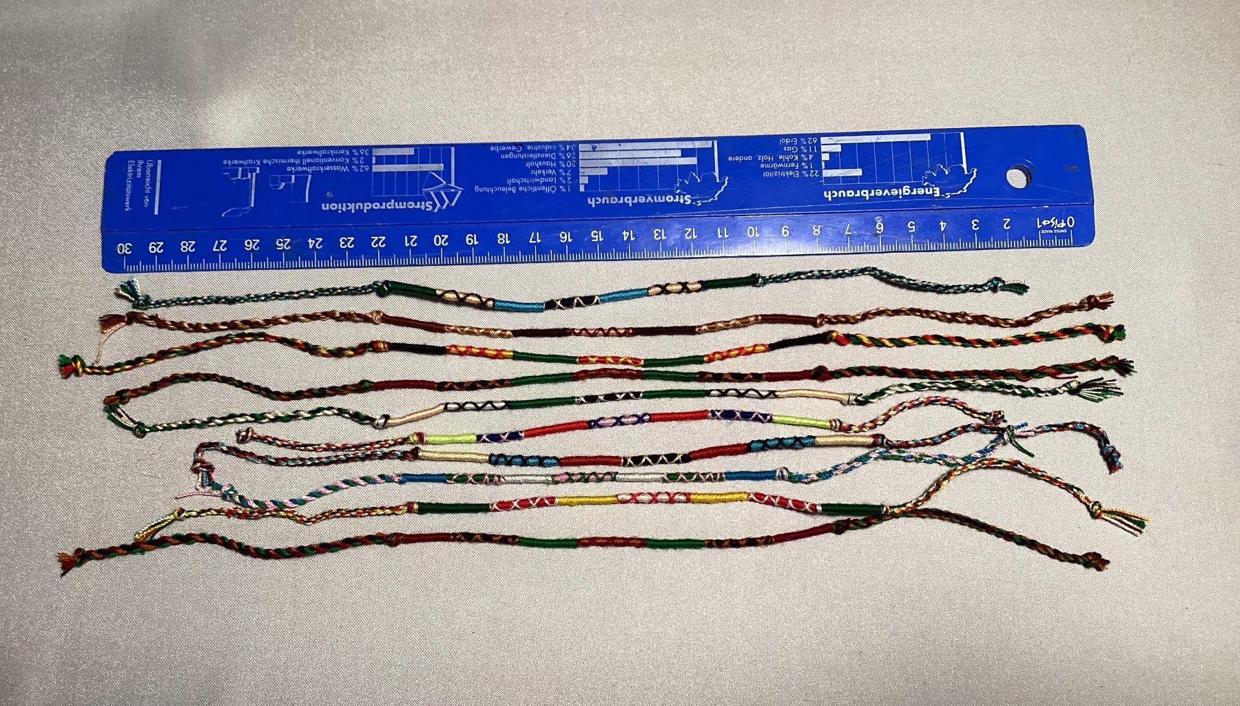 Armbänder & -reifen: Boho Freundschaftsarmband  - Preis pro Stück – Neu und originalverpackt aus Laax von Kiki_Kingdom