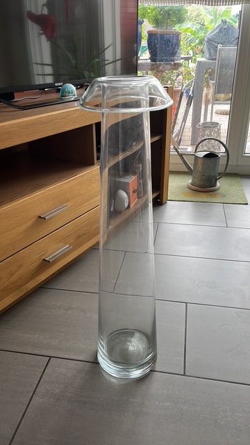 Vase & Récipients: Glasvase hoch transparent – D'occasion à Hüntwangen par Jcougar