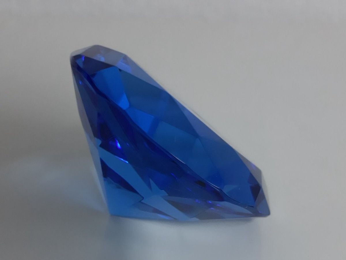 Tutte le decorazioni: Diamant Glas blau 8 cm Neu – Nuovo e nell'imballaggio originale da Urtenen-Schönbühl venduto da Kronengold 1