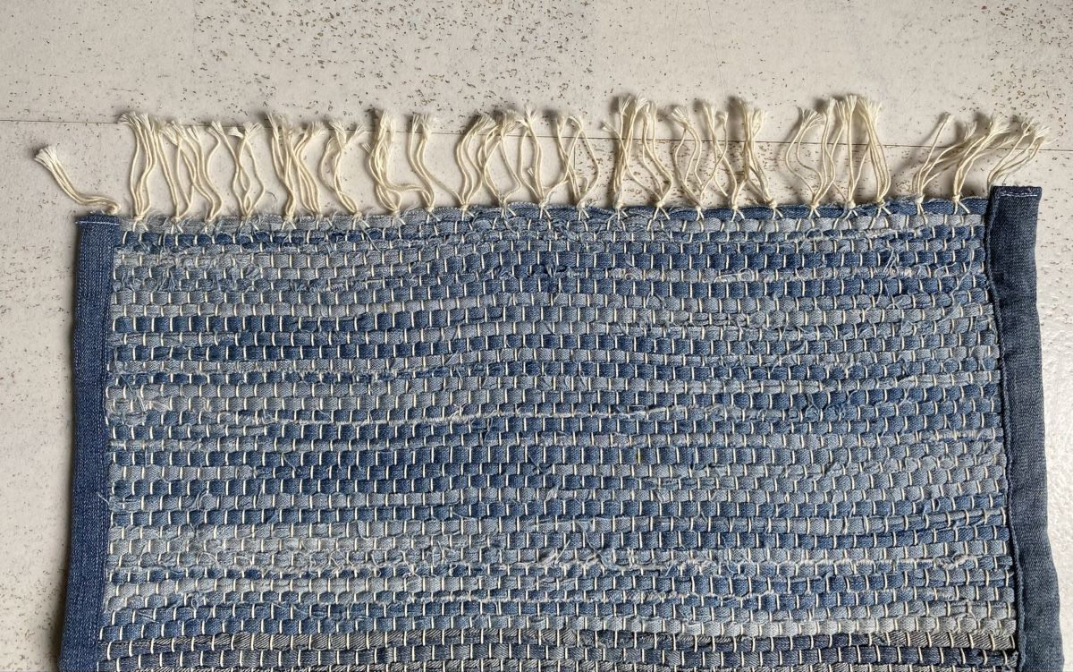 Tappeti: Teppich aus Jeans recycelt - Handgewoben – Nuovo e nell'imballaggio originale da wichtrach venduto da Tvenus 2