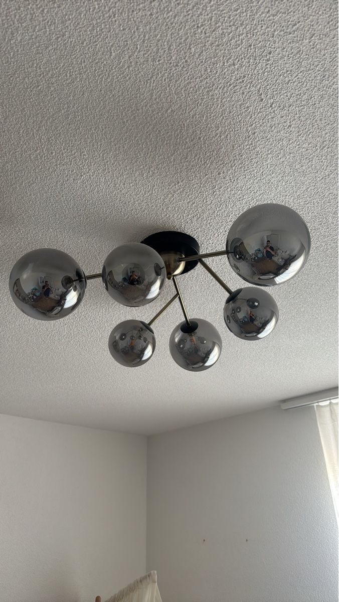 Lampadari & plafoniere: Plafonnier sphères argentées  – Usato da Courtételle venduto da Xchrisfonseca