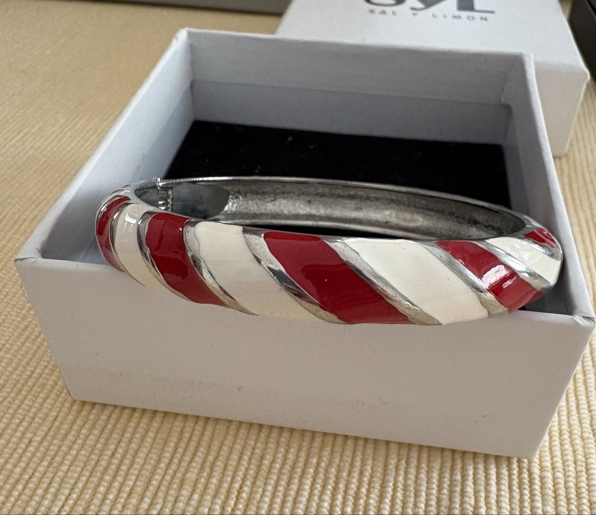 Bracelets: SYL Armreif  – D'occasion à Riehen par BESSI17 1