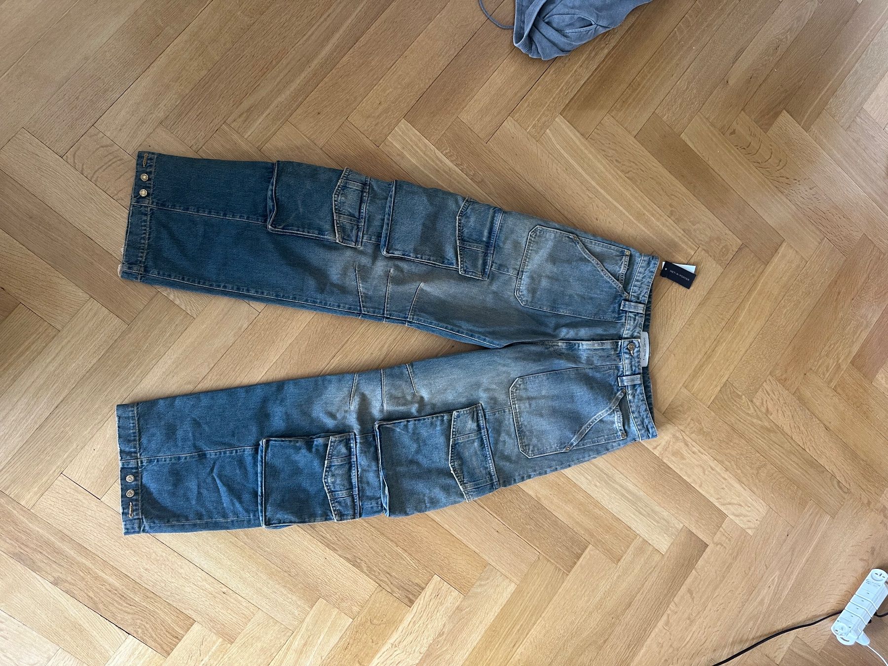 Golden Goose Pantaloni: Pantalon Golden-goose  Cargo – Nuovo e nell'imballaggio originale da Genève venduto da jul_b6mw