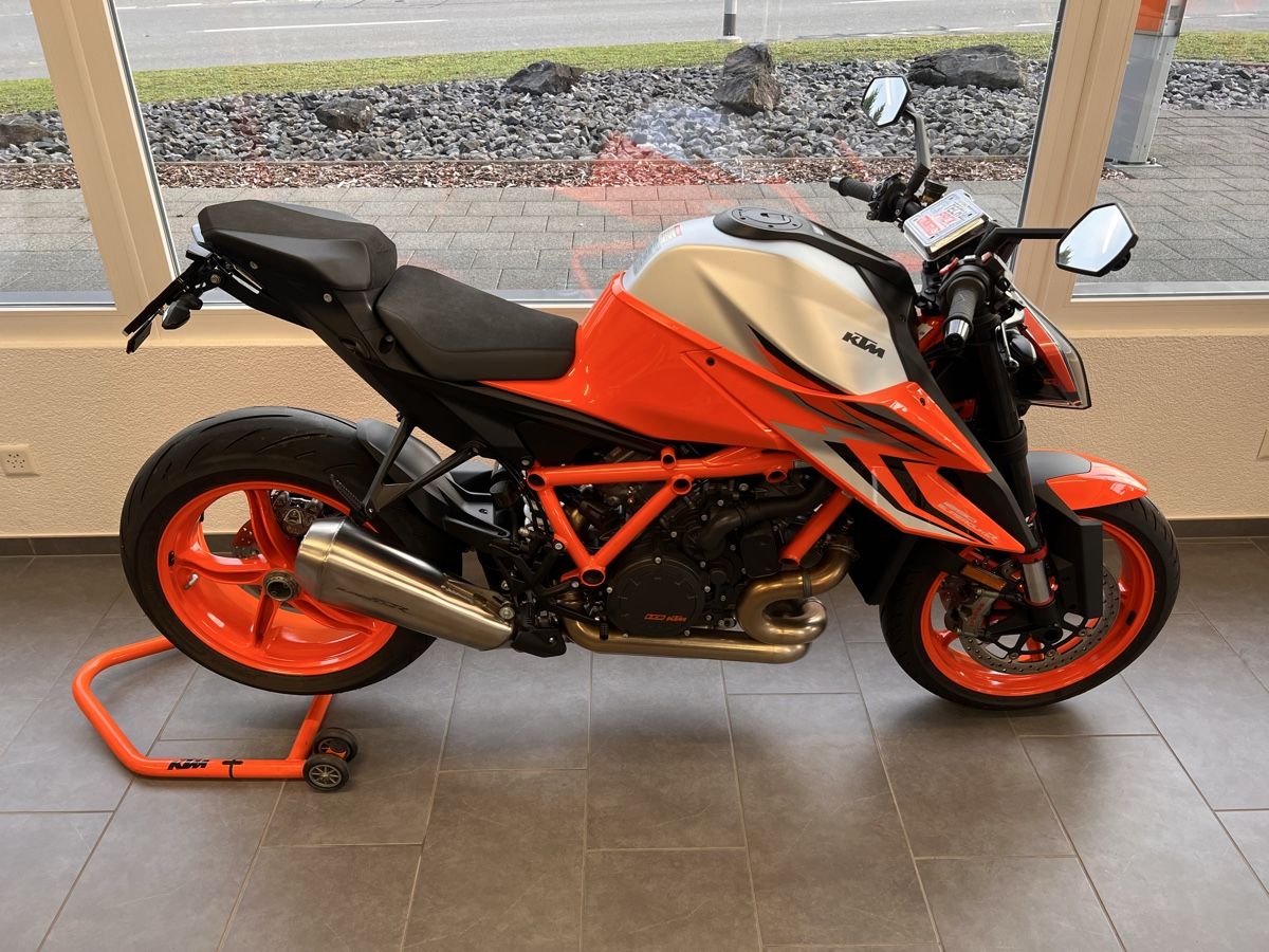 Strasse: KTM Duke 1290 – Neu und originalverpackt aus Möriken AG von Golf_89 3