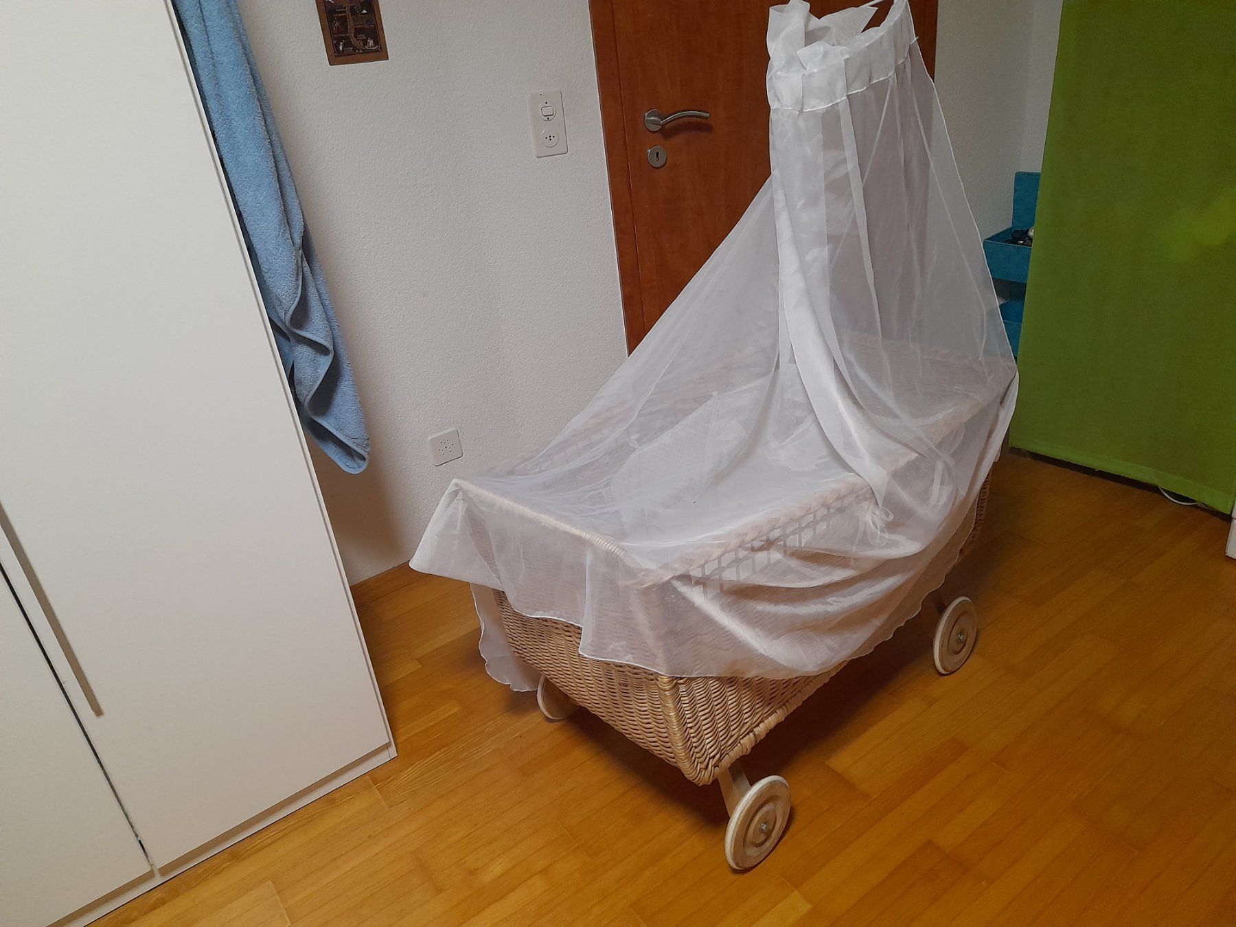 Culle: Stubenwagen Kinderwagen Kinderbett – Usato da zeihen venduto da Passwort0 3