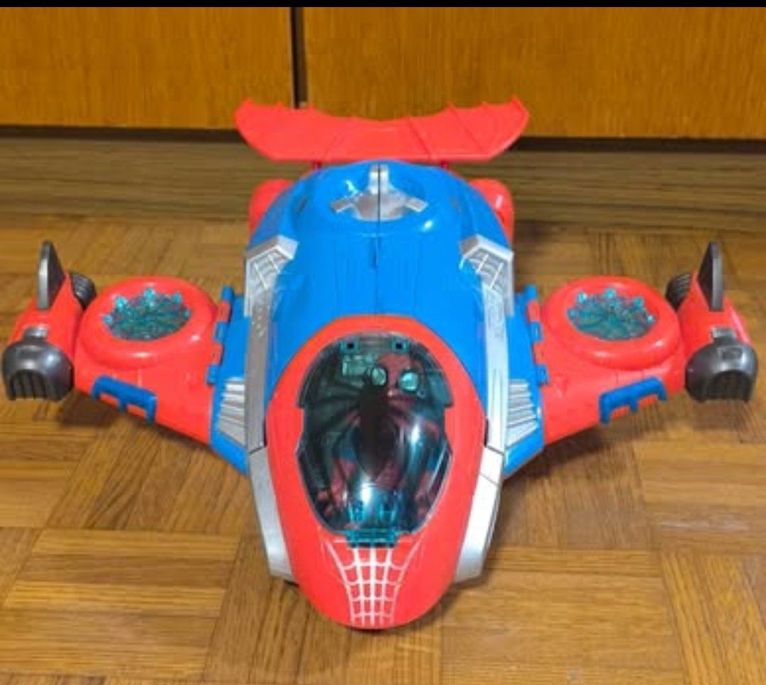 Marvel Giocattoli: Marvel Spidey-Flugzeug mit Spider-Man Spielfigur – Usato da Gams venduto da MissTraveller
