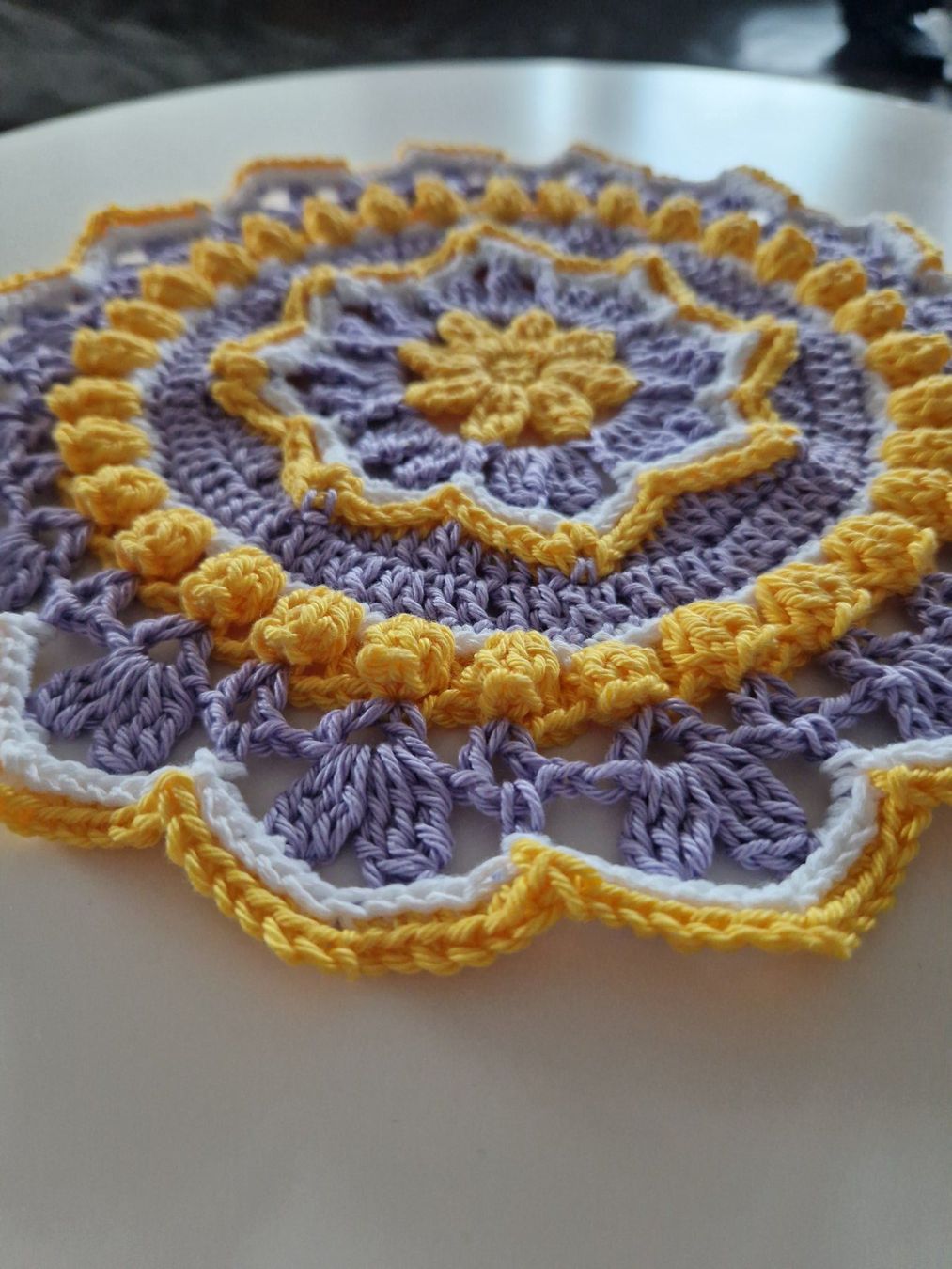 Alle Dekorationen: Mandala Untersetzer Doily gehäkelt handgemacht Deko – Neu (gemäss Beschreibung) aus Neuhausen am Rheinfall von Alchimista 1