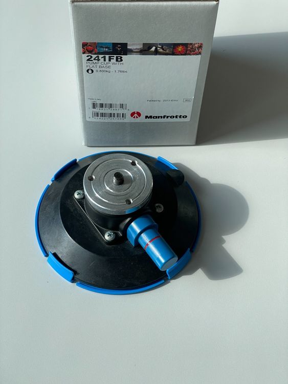 Manfrotto 241FB Saugnapf (Gebraucht) in Glattfelden für CHF 35 – mit ...