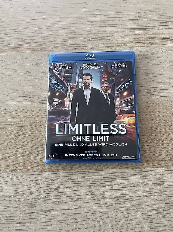 Tutti i DVDs: Bluray Limitless – Usato da Emmetten venduto da fabiolucerne