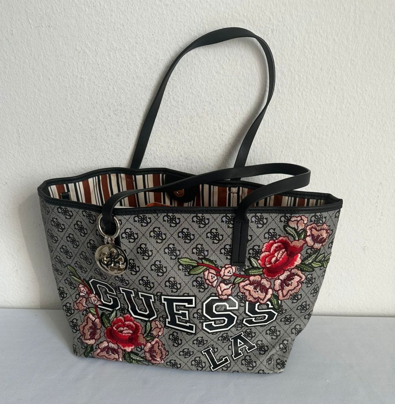 Guess Taschen für Damen: ***GUESS ***Tasche – Gebraucht aus Bronschhofen von Xena37 1