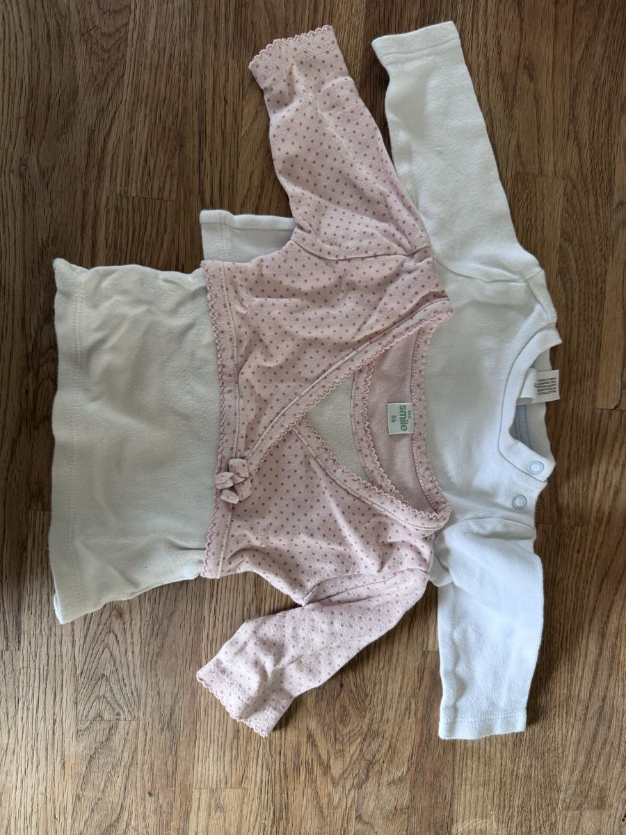 Lotti & Set di vestiti: Baby Kleiderpaket Gr. 56  – Usato da Unterkulm venduto da Muus713 6