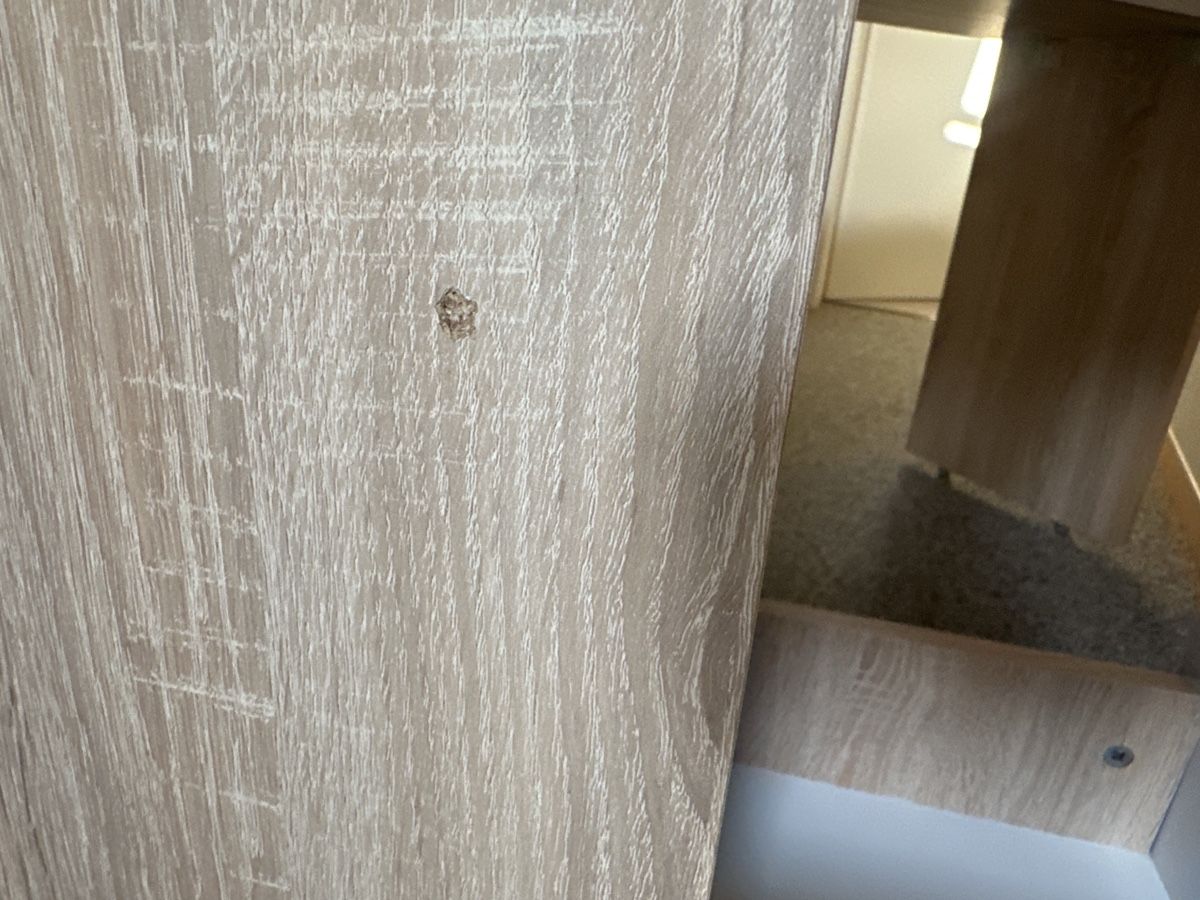 Schreibtische: Schreibtisch Eckelement mit Schubladen – Gebraucht aus Ittigen von Carleu 4