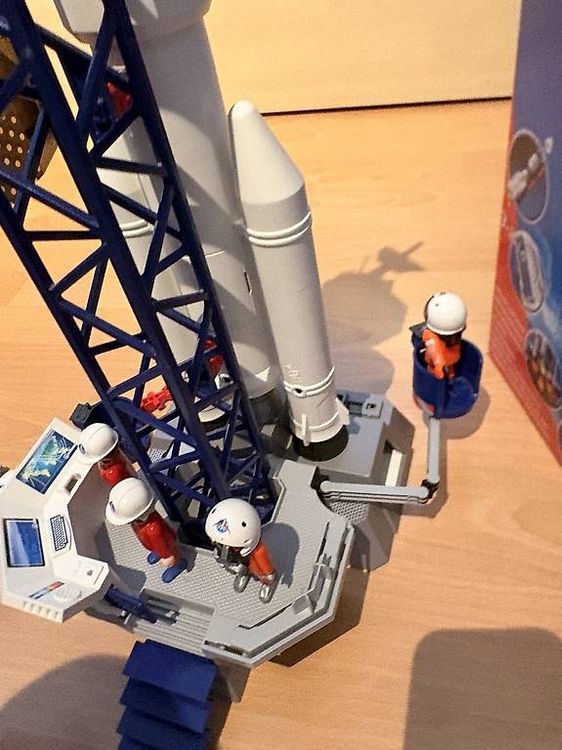 Playmobil Rakete mit Figuren (Gebraucht) in Stettlen für CHF 37 – nur ...