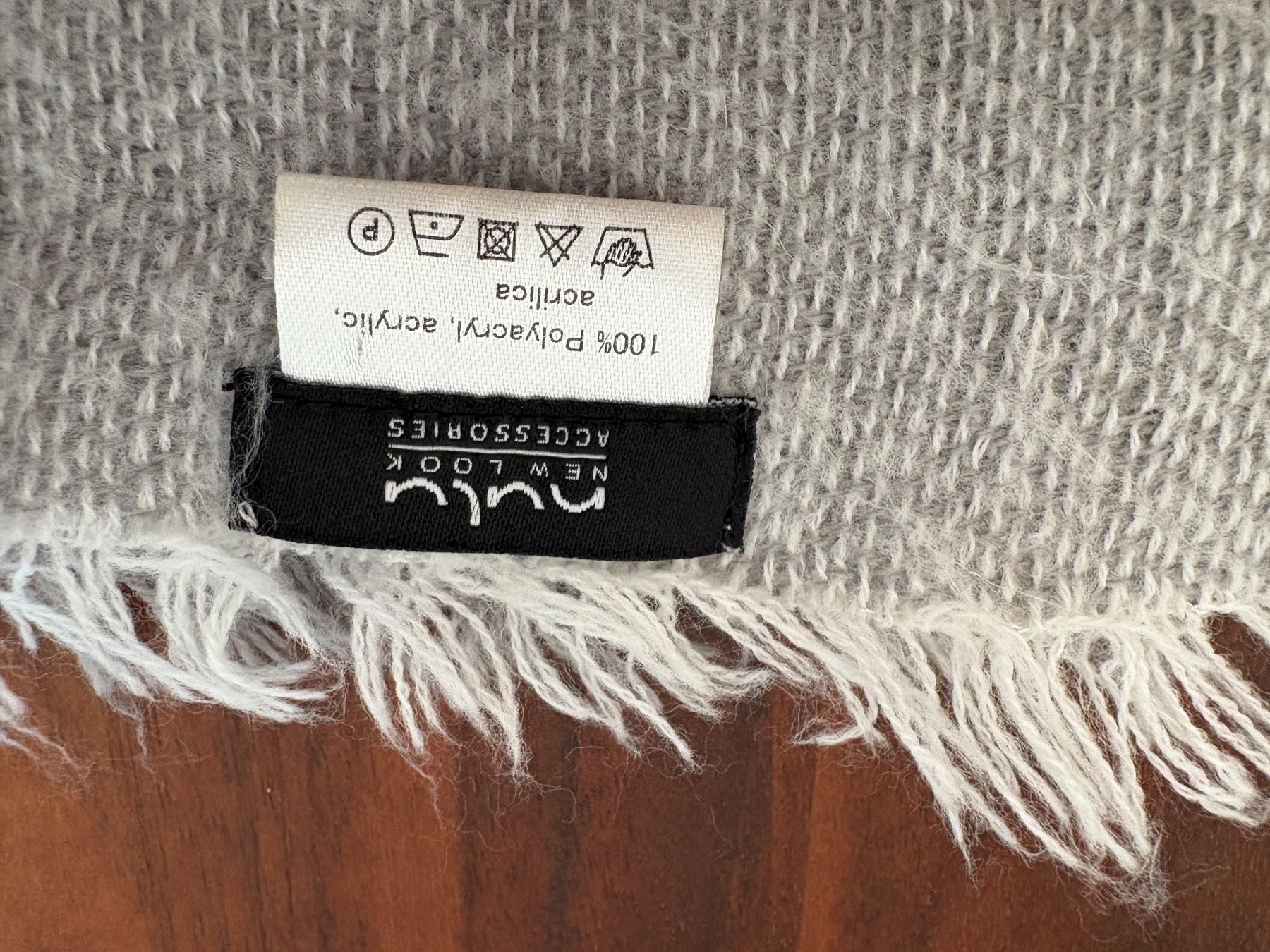 Foulard & Sciarpe: Neu Riesengross Schal – Nuovo (secondo la descrizione) da Embrach venduto da Bdennis 2